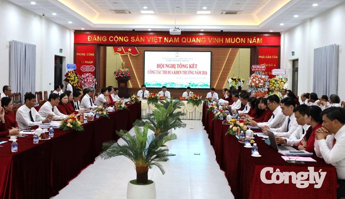 Quang cảnh hội nghị