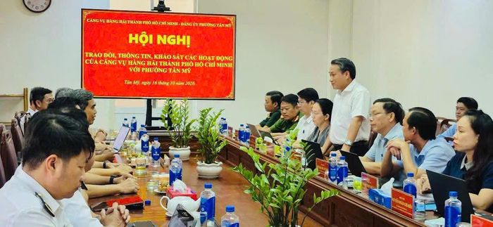 Ông Trần Chí Dũng – Bí thư Đảng ủy, Chủ tịch Hội đồng nhân dân phường Tân Mỹ giới thiệu khái quát về quá trình hình thành, đặc điểm và định hướng phát triển của địa phương.