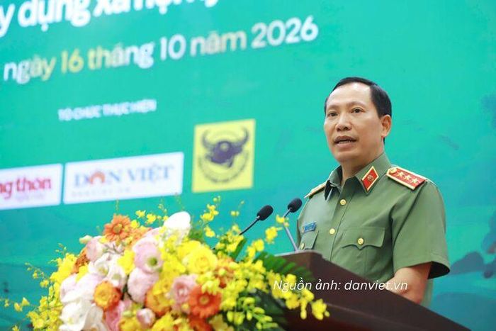 Đồng chí Thượng tướng Lê Văn Tuyến - Ủy viên BCH Trung ương Đảng, Thứ trưởng Bộ Công an phát biểu kết luận Diễn đàn.