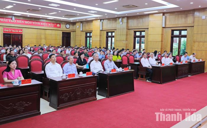 Các đại biểu dự tại điểm cầu Tỉnh ủy Thanh Hóa.