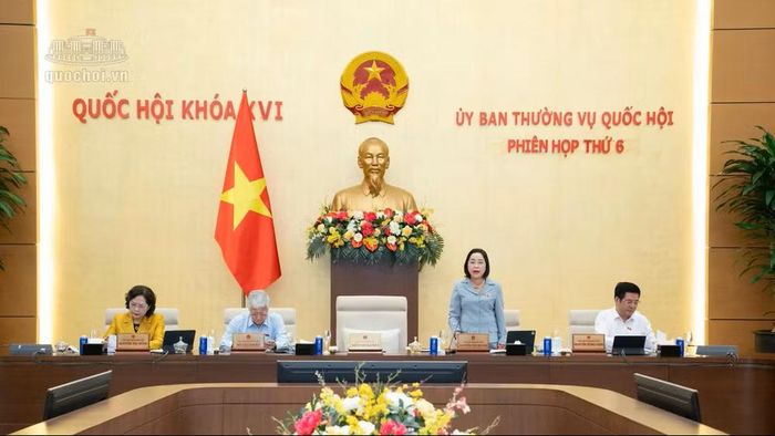 Phiên họp thứ 6 của Ủy ban Thường vụ Quốc hội. Ảnh: Quochoi.vn.