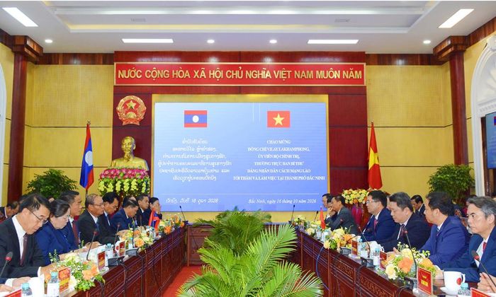  Toàn cảnh buổi làm việc.  