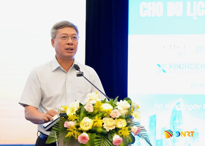 Phó Chủ tịch UBND thành phố Hồ Quang Bửu phát biểu tại hội thảo. Ảnh: T.CÔNG