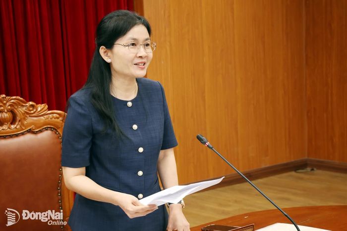 Ủy viên Trung ương Đảng, Phó Bí thư Thường trực Thành ủy, Chủ tịch HĐND thành phố Đồng Nai, Phó Trưởng ban chỉ đạo Tôn Ngọc Hạnh phát biểu kết luận hội nghị. Ảnh: Hải Quân