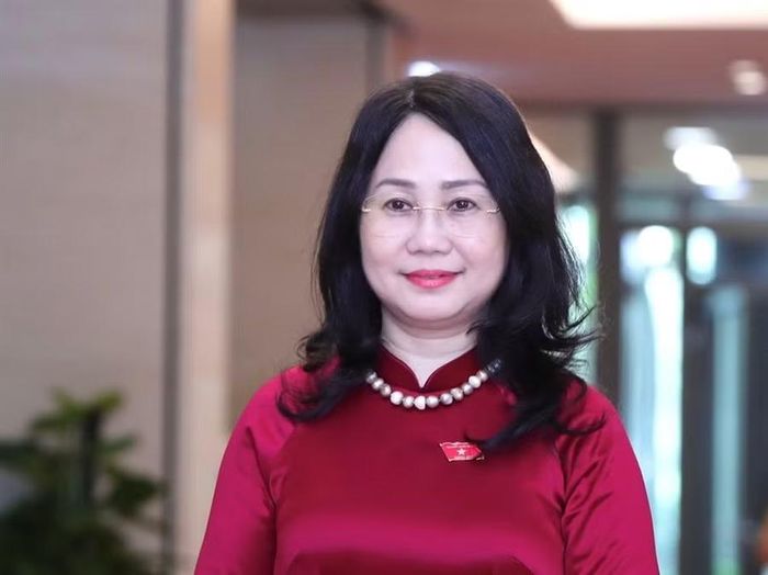 Bộ trưởng Bộ Văn hóa, Thể thao và Du lịch Lâm Thị Phương Thanh làm chủ tịch Hội đồng cấp Nhà nước xét tặng danh hiệu “Nghệ nhân nhân dân”, “Nghệ nhân ưu tú” trong lĩnh vực di sản văn hóa phi vật thể lần thứ Tư. Ảnh: Chinhphu.vn