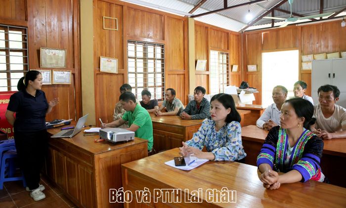 Các học viên tham gia tập huấn. 