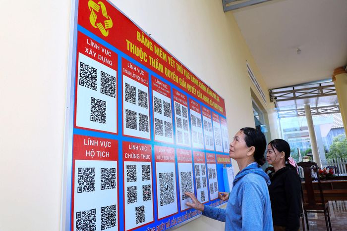 Người dân tra cứu các thủ tục hành chính thuộc thẩm quyền giải quyết của UBND xã Nam Dong
