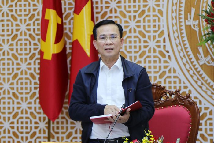 Ủy viên Ban Chấp hành Trung ương Đảng, Phó Bí thư Tỉnh ủy, Chủ tịch UBND tỉnh Lâm Đồng Hồ Văn Mười yêu cầu Sở Công thương tập trung tháo gỡ vướng mắc các dự án năng lượng
