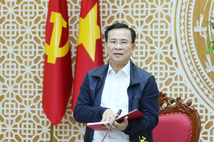 Ủy viên Ban Chấp hành Trung ương Đảng, Phó Bí thư Tỉnh ủy, Chủ tịch UBND tỉnh Hồ Văn Mười nhấn mạnh, Ban Quản lý các KCN phải đến với họ bằng cái tâm, cái tình; hỗ trợ, hướng tới gắn kết với doanh nghiệp để cùng vươn xa