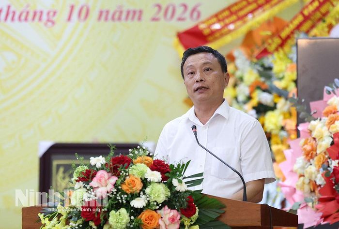 Đồng chí Ngô Hùng Khánh, Bí thư Đảng ủy, Chủ tịch HĐND xã phát biểu tại buổi lễ.