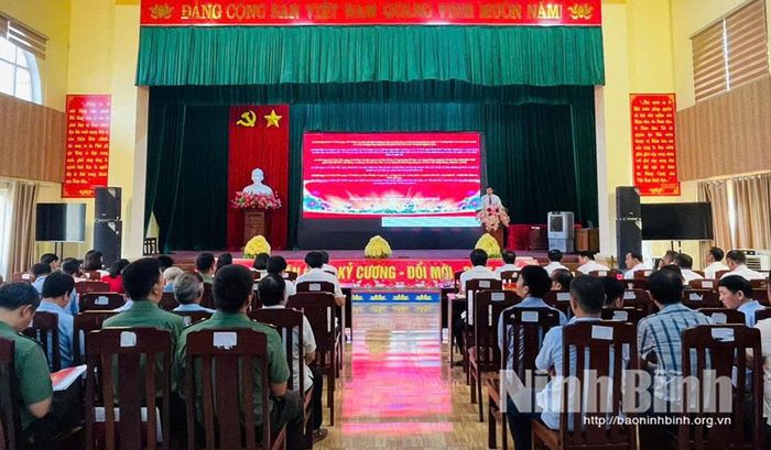 Đảng uỷ xã Nam Lý tổ chức hội nghị nghiên cứu, học tập, quán triệt, triển khai thực hiện các chỉ thị, kết luận, hướng dẫn của Trung ương và các văn bản cụ thể hoá của tỉnh, của xã.