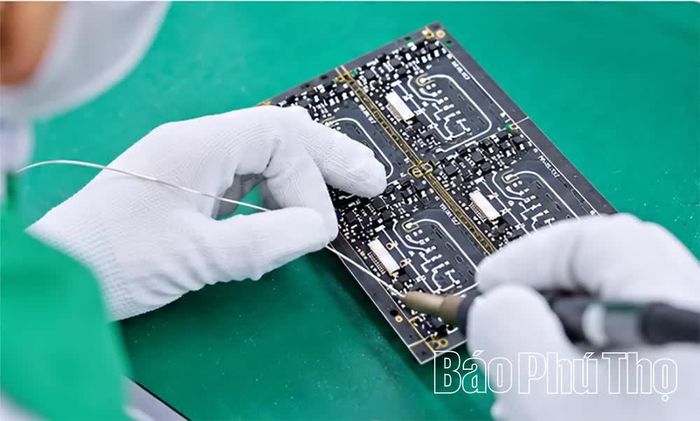Mỗi sản phẩm của công ty đưa ra thị trường vừa mang giá trị thương mại, vừa góp phần xây dựng uy tín của thương hiệu công nghệ Việt.