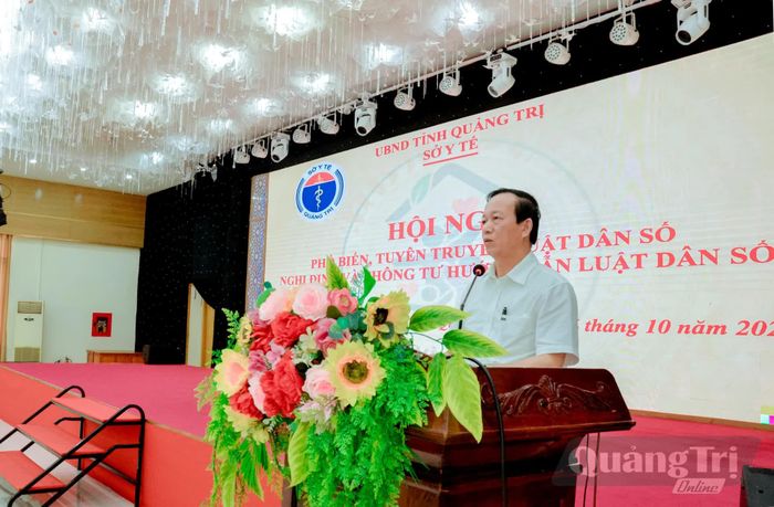 Đại diện lãnh đạo Sở Y tế tỉnh phát biểu chỉ đạo tại hội nghị - Ảnh: L.A