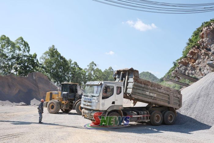 Công ty cổ phần xây dựng Trường Giang đảm bảo các điều kiện về vệ sinh an toàn lao động.
