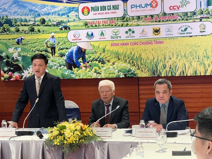Ông Vương Trường Nam - Phó Chánh văn phòng Ban Chỉ đạo 389 Quốc gia, phát biểu tại hội thảo. Ảnh: Phương Thuý