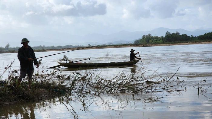 Sông Trà Khúc có nhiều mỏ khoáng sản được tỉnh Quảng Ngãi đưa vào đấu giá để cấp quyền khai thác khoáng sản.