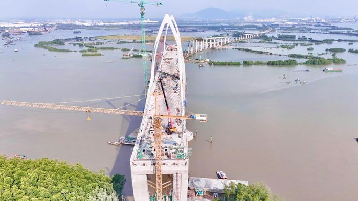 Theo Ban QLDA công trình giao thông TP.HCM, cầu Phước An là dự án giao thông trọng điểm có tổng mức đầu tư khoảng gần 5.000 tỷ đồng, được xây dựng bắc qua sông Thị Vải, kết nối khu vực Phú Mỹ, TP.HCM với xã Phước An, TP Đồng Nai. Công trình có tổng chiều dài khoảng 4,38km, trong đó phần cầu dài 3,514km, còn lại là các tuyến đường dẫn và đường kết nối, hiện tổng sản lượng đạt khoảng 70%.