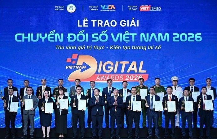 Các sản phẩm, giải pháp, cá nhân, tổ chức tiêu biểu được vinh danh tại lễ trao giải Giải thưởng Chuyển đổi số Việt Nam năm 2026.