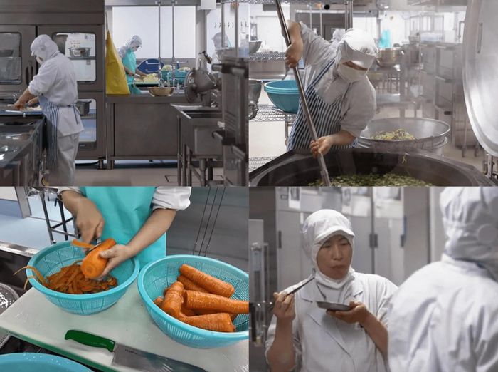 Công tác chuẩn bị bữa trưa tại trường Tiểu học Shikahamamirai. Ảnh: CBS News