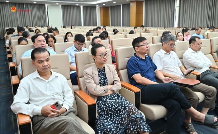 Các đại biểu dự tại điểm cầu 35 Ngô Quyền, Hà Nội