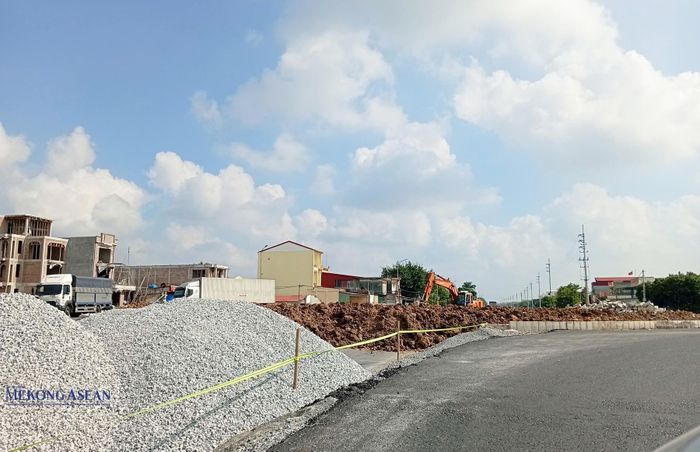 Các cơ quan, đơn vị, địa phương của tỉnh Hưng Yên đang đẩy nhanh tiến độ triển khai thực hiện các dự án. Ảnh: Phùng Nguyện.