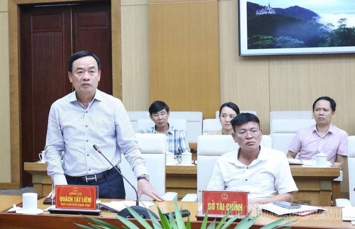 Phó Chủ tịch UBND tỉnh Phú Thọ Quách Tất Liêm phát biểu tại hội nghị