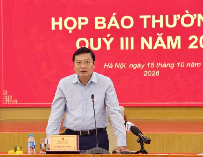 Thứ trưởng Bộ Xây dựng Lê Hồng Vinh phát biểu tại họp báo