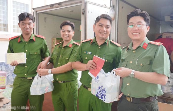 Dự kiến đợt này Công an Cà Mau hiến trên 500 đơn vị máu.