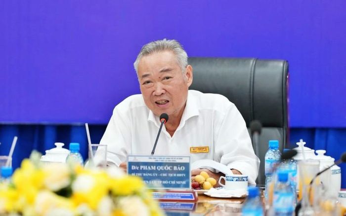 Ông Phạm Quốc Bảo - Chủ tịch Hội đồng thành viên EVNHCMC phát biểu kết luận.