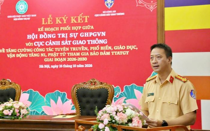 Đại tá Phạm Quang Huy, Phó Cục trưởng Cục Cảnh sát giao thông (Bộ Công an).