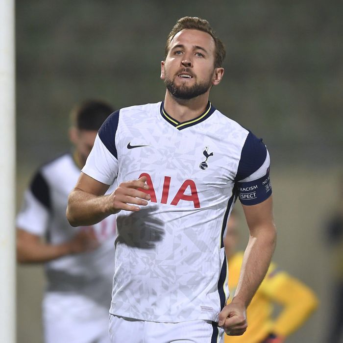 Harry Kane trong màu áo Tottenham Hotspur