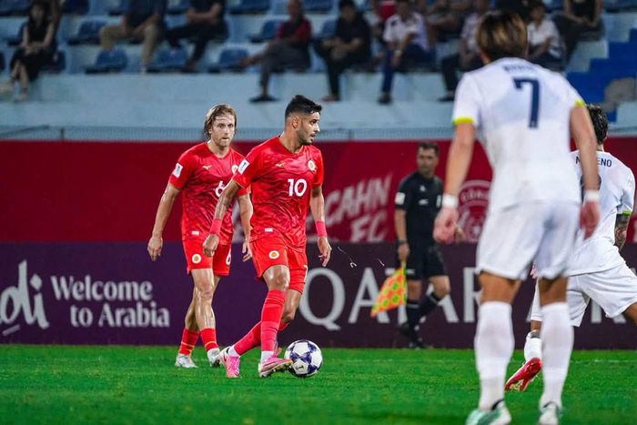 Dù không giành chiến thắng trước Kashima Antlers, Leo Artur vẫn để lại dấu ấn với chiếc áo đấu mang tên người con trai đã mất