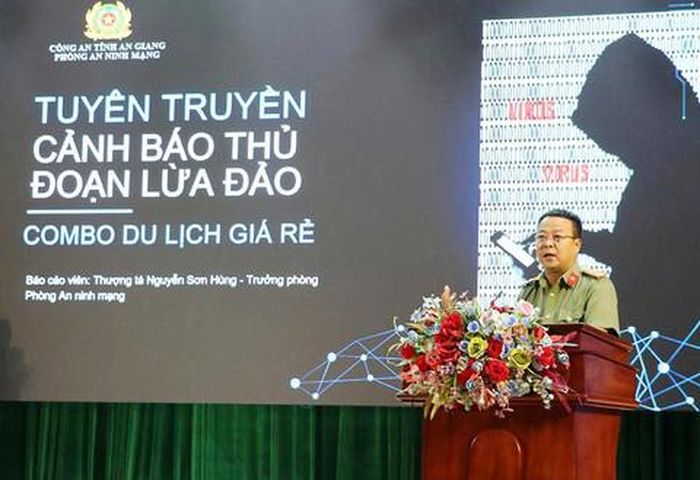 Công an tỉnh An Giang tổ chức buổi tuyên truyền về phòng, chống lừa đảo trực tuyến
