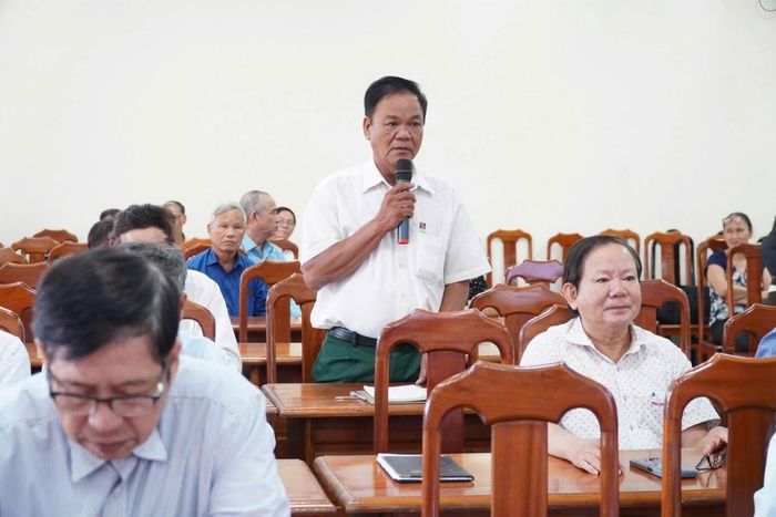 Người dân phường Tam Kỳ nêu ý kiến, kiến nghị về những vấn đề phát sinh trong đời sống và sinh hoạt tại địa phương.