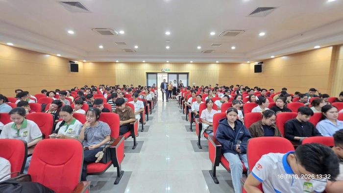 Quang cảnh tại chương trình