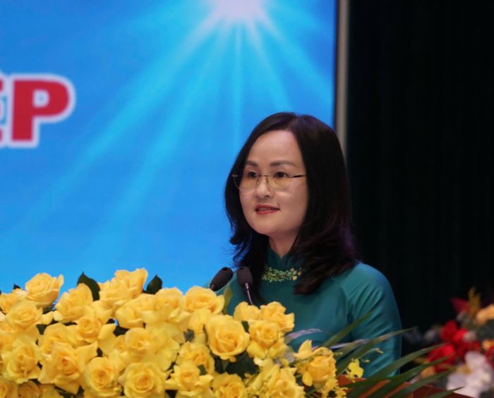 Bà Giang Thị Phương Hạnh, Ủy viên BTV Thành ủy, Bí thư Đảng ủy, Chủ tịch HĐND phường Bình Phước