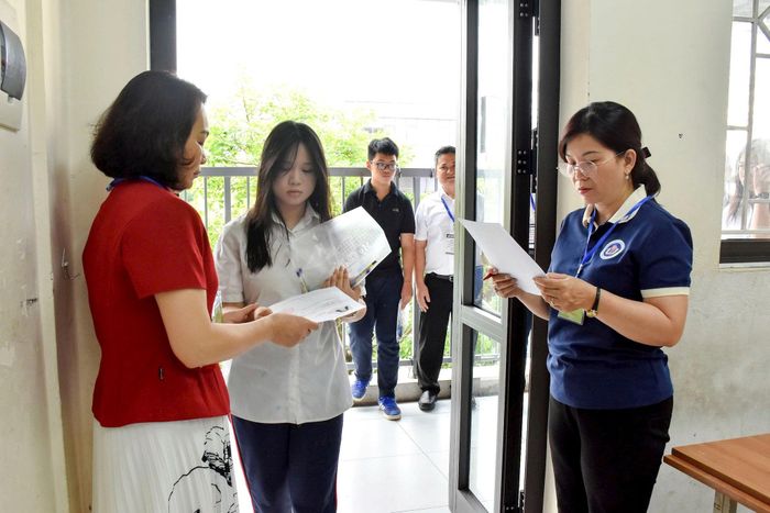 Thí sinh tham gia kỳ thi vào lớp 10 năm học 2026-2027 tại Hà Nội. Ảnh: Phạm Thảo
