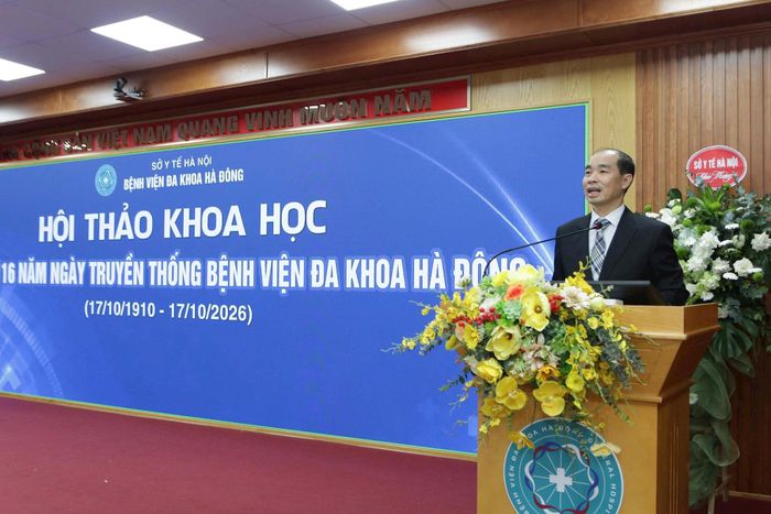 TS.BS Nguyễn Đình Hưng, Phó Giám đốc Sở Y tế Hà Nội phát biểu. Ảnh: Văn Lập