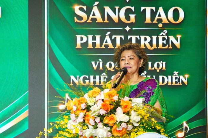NSND Thanh Hoa, Chủ tịch Hội Bảo vệ quyền của nghệ sĩ biểu diễn âm nhạc Việt Nam. Ảnh: Minh Phương