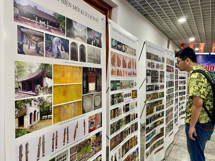 Trưng bày giới thiệu các phát hiện mới về khảo cổ học năm 2026. Ảnh: Ban tổ chức