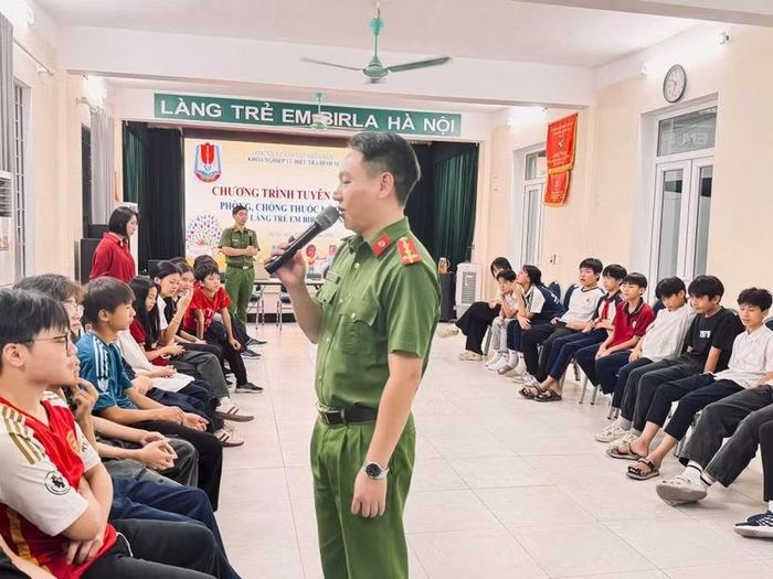 Khoa Nghiệp vụ Điều tra hình sự, Học viện Cảnh sát nhân dân tuyên truyền pháp luật ở Làng Trẻ em Birla Hà Nội