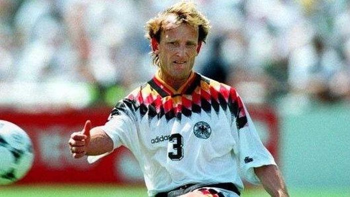  Andreas Brehme, người ghi bàn quyết định giúp Tây Đức vô địch World Cup 1990, từng rơi vào cảnh nợ khoảng 200.000 euro sau khi giải nghệ. 
