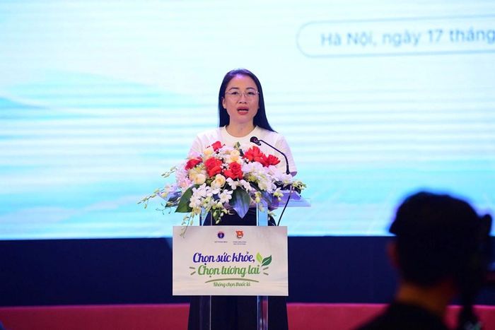 TS.BS Trần Khánh Thu, Giám đốc Quỹ Phòng bệnh (Bộ Y tế) nhấn mạnh sử dụng thuốc lá là một trong những thách thức nghiêm trọng