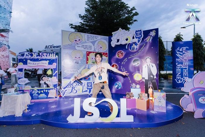 JSOL giành chiến thắng trong phần bình chọn cosplay trước thềm concert “Hẹn giữa tinh hà”