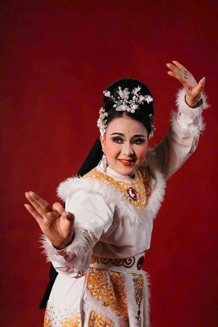 NSƯT Lộc Huyền