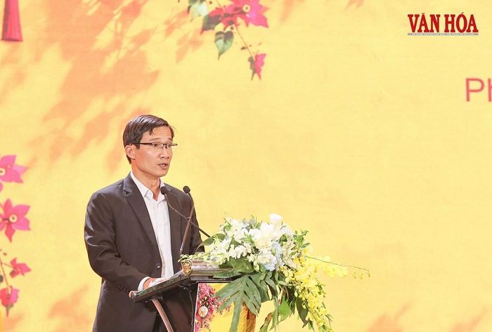 Phó Giám đốc Sở VHTTDL TP. Đà Nẵng Tán Văn Vương phát biểu tại hội thảo