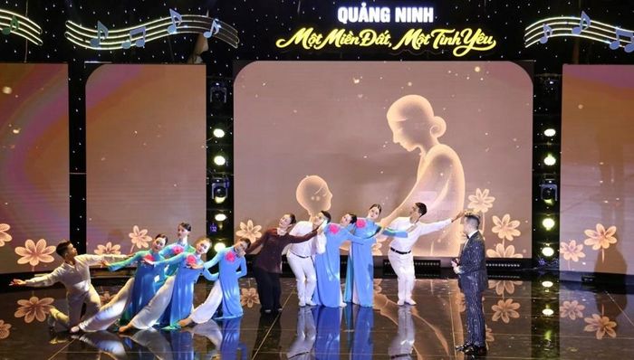 Đây là chương trình kỷ niệm 63 năm Ngày thành lập thành phố Quảng Ninh và 96 năm Ngày Phụ nữ Việt Nam 20.10
