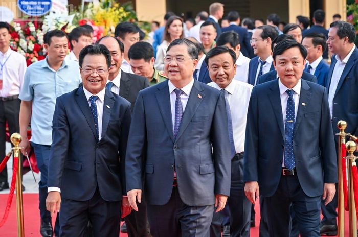 Đồng chí Phạm Gia Túc, Ủy viên Bộ Chính trị, Phó Thủ tướng Thường trực Chính phủ dự Lễ kỷ niệm 145 năm Đường sắt Việt Nam (1881-2026), 80 năm Ngày truyền thống ngành đường sắt (21/10/1946-21/10/2026).