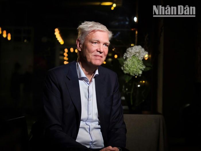 Cựu Đại sứ Đan Mạch tại Việt Nam John Nielsen.