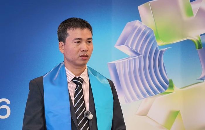 Ông Lê Văn Sảng, Tổng Giám đốc Công ty cổ phần Nam Dược. (Ảnh: TIẾN KHÔI)